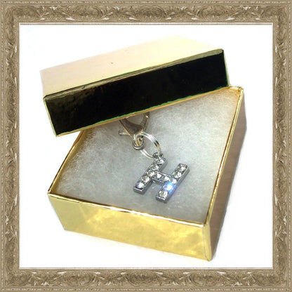 A-Z Crystal Letter Pet Collar Charm – Rhinestone Initial, Lobster Clasp, Cat & Dog